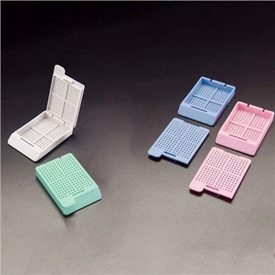 Biopsia manustamiskassetid